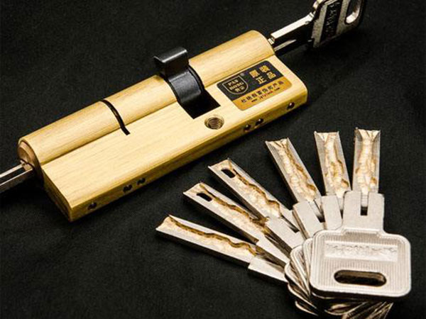 顺平24小时上门开锁公司