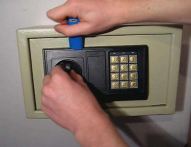 顺平24小时上门开锁公司